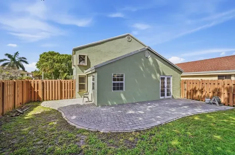 3321 NW 22nd Court Coconut Creek FL 33066