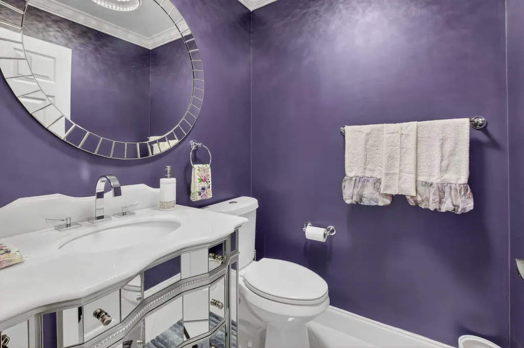 102 E Waterford E Delray Beach FL 33446