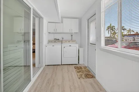 102 E Waterford E Delray Beach FL 33446