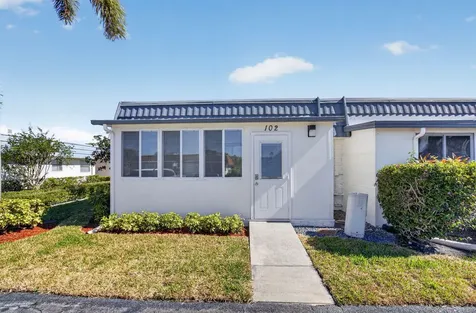 102 E Waterford E Delray Beach FL 33446