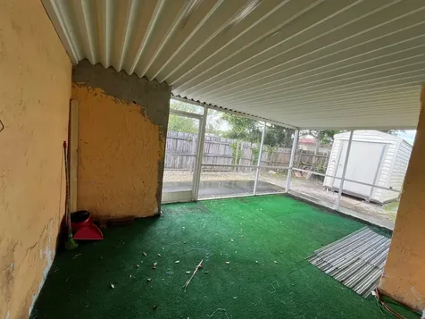 3851 NW 4th Place Lauderhill FL 33311