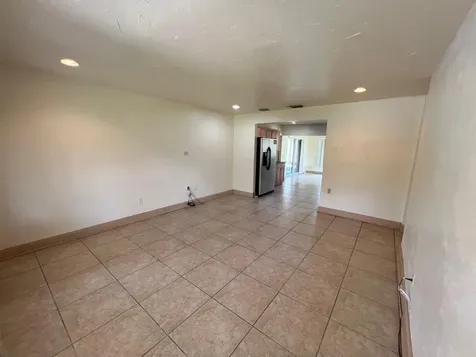 3851 NW 4th Place Lauderhill FL 33311