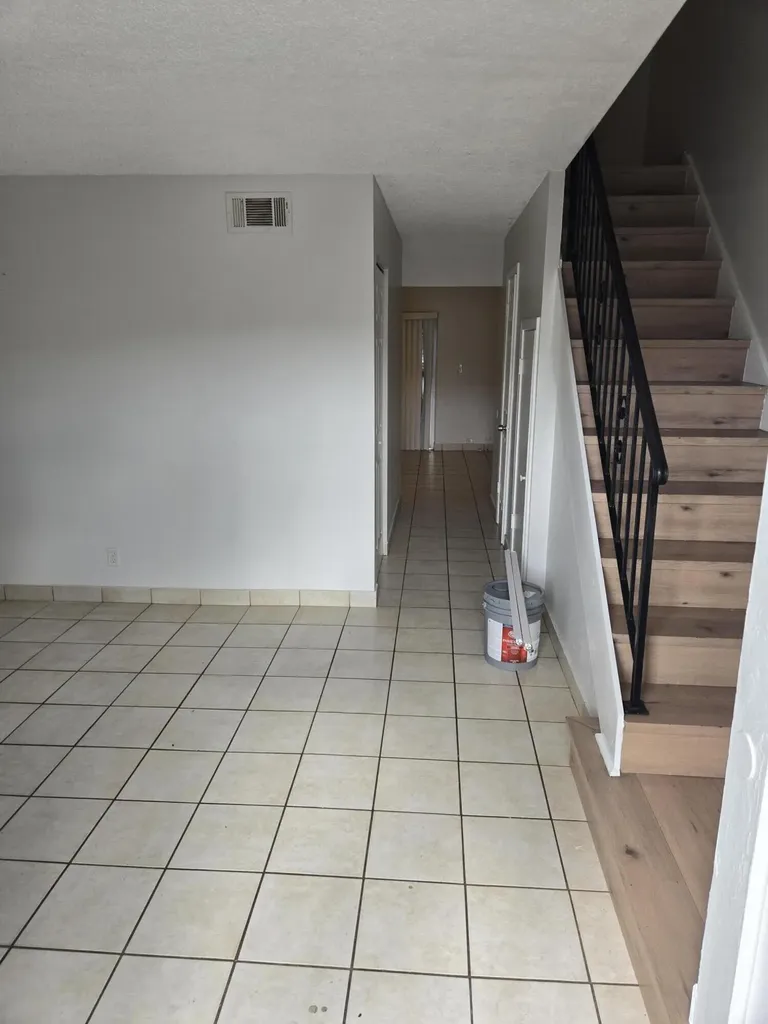 3714 SW 60th Terrace Davie FL 33314