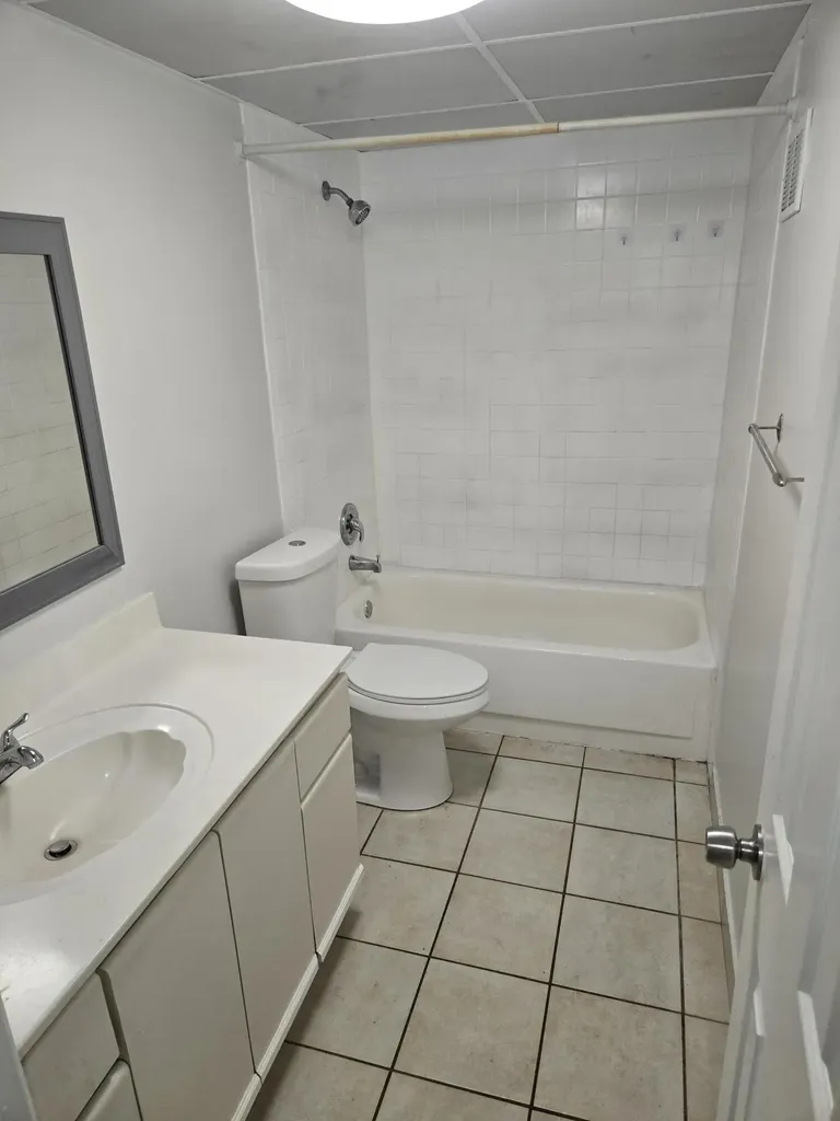 3714 SW 60th Terrace Davie FL 33314