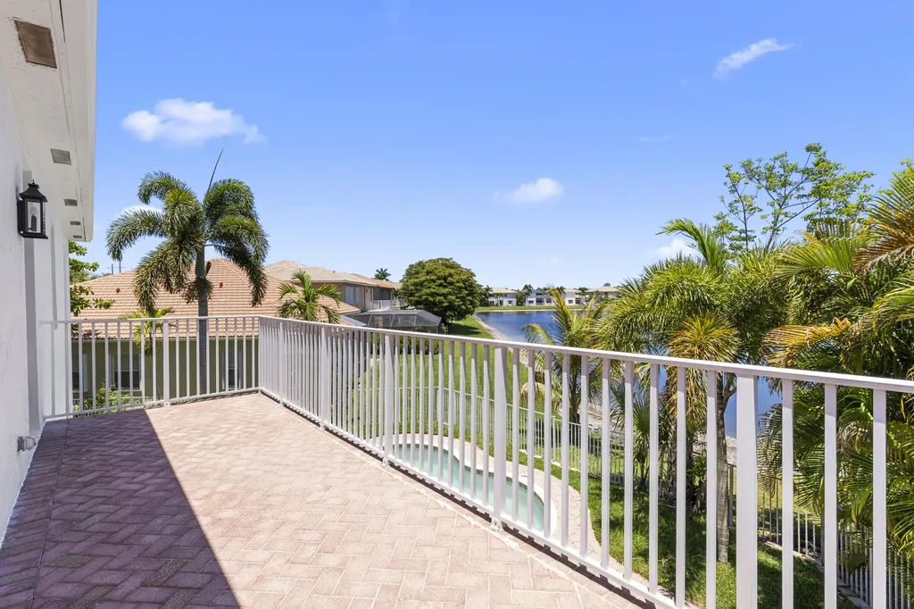 1324 Beacon Circle Wellington FL 33414