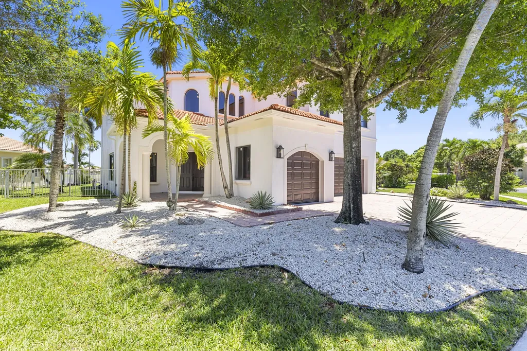 1324 Beacon Circle Wellington FL 33414