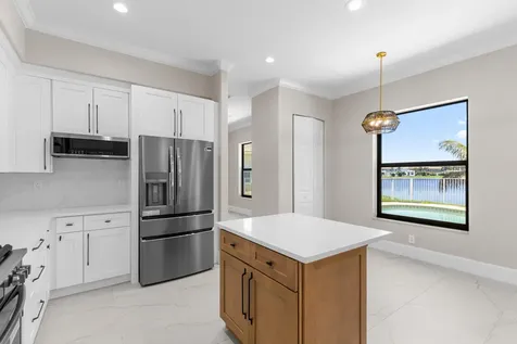 1324 Beacon Circle Wellington FL 33414