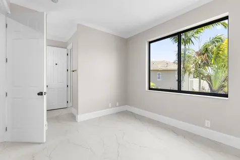 1324 Beacon Circle Wellington FL 33414