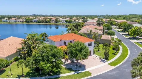 1324 Beacon Circle Wellington FL 33414