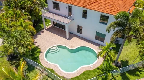 1324 Beacon Circle Wellington FL 33414
