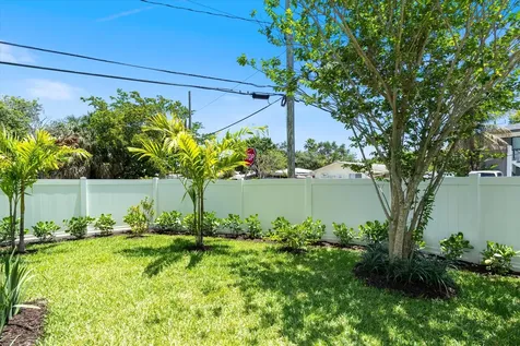 341 SW 16th Court Fort Lauderdale FL 33315