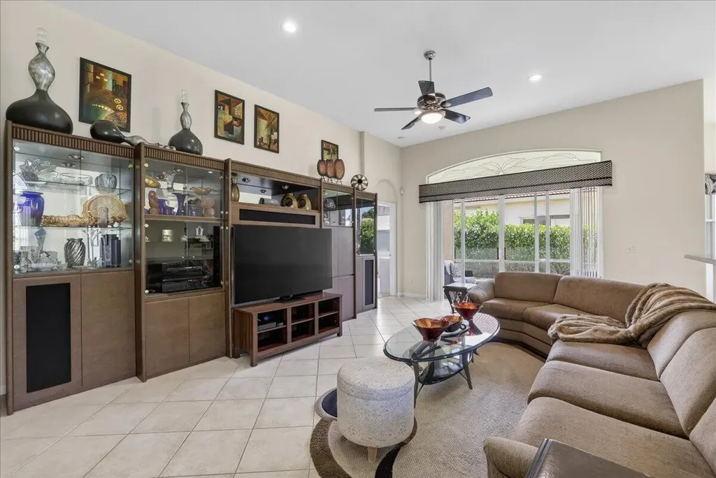 7196 Lorenzo Lane Delray Beach FL 33446