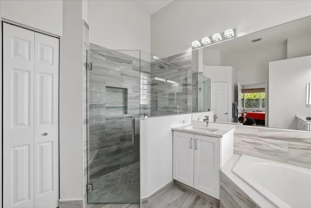 7196 Lorenzo Lane Delray Beach FL 33446