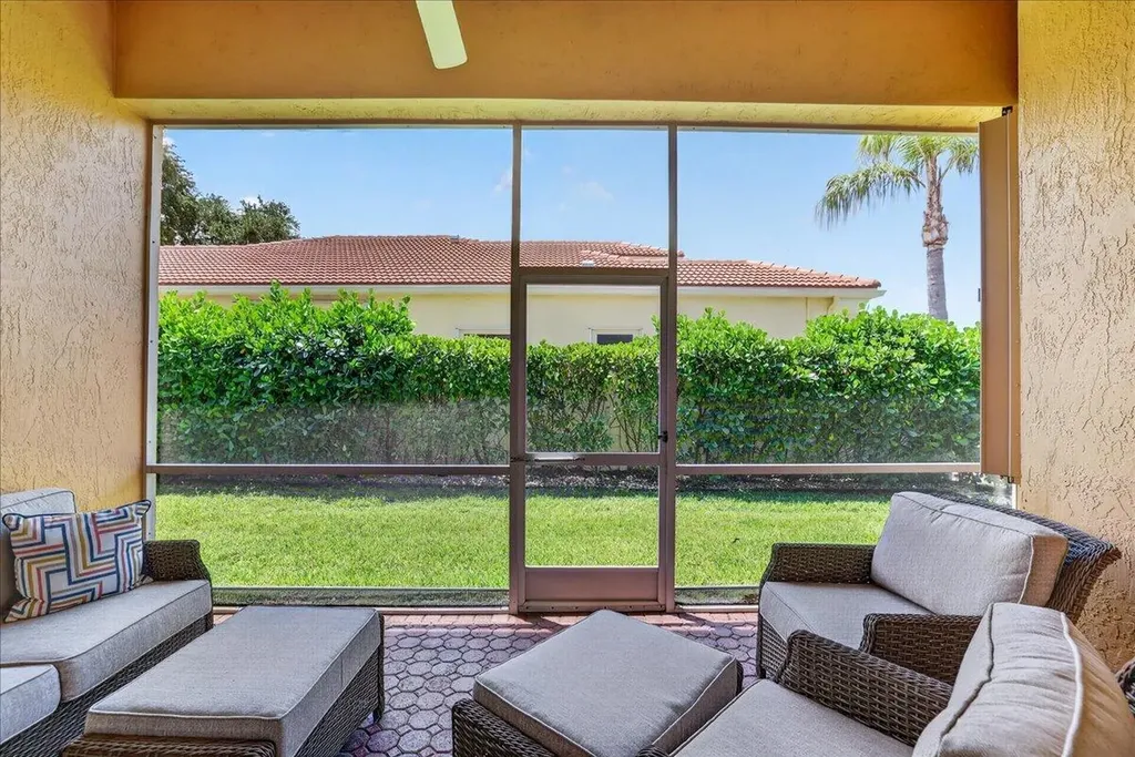 7196 Lorenzo Lane Delray Beach FL 33446