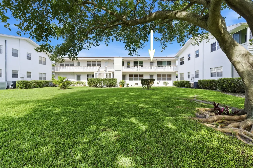 70 Bedford West Palm Beach FL 33417
