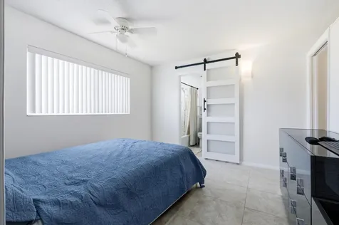 70 Bedford West Palm Beach FL 33417