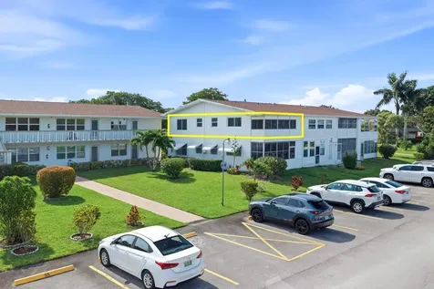 70 Bedford West Palm Beach FL 33417