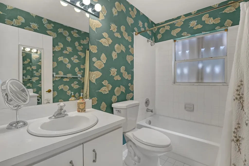 4201 Green Forest Way Boynton Beach FL 33436