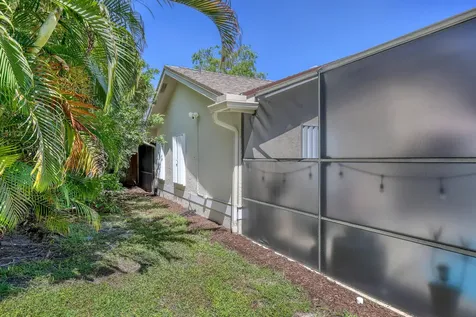 4201 Green Forest Way Boynton Beach FL 33436