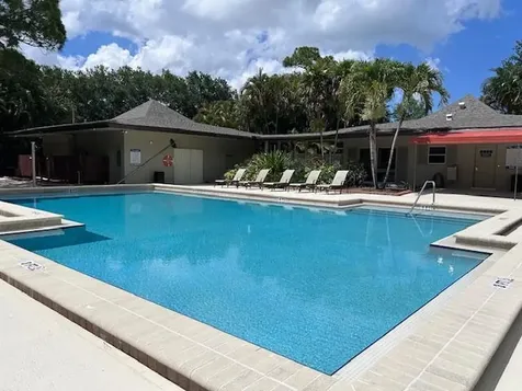 4201 Green Forest Way Boynton Beach FL 33436
