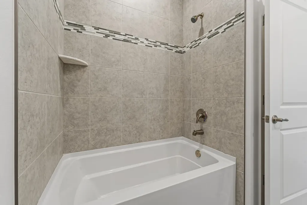 1070 SW Versailles Avenue Port St Lucie FL 34953