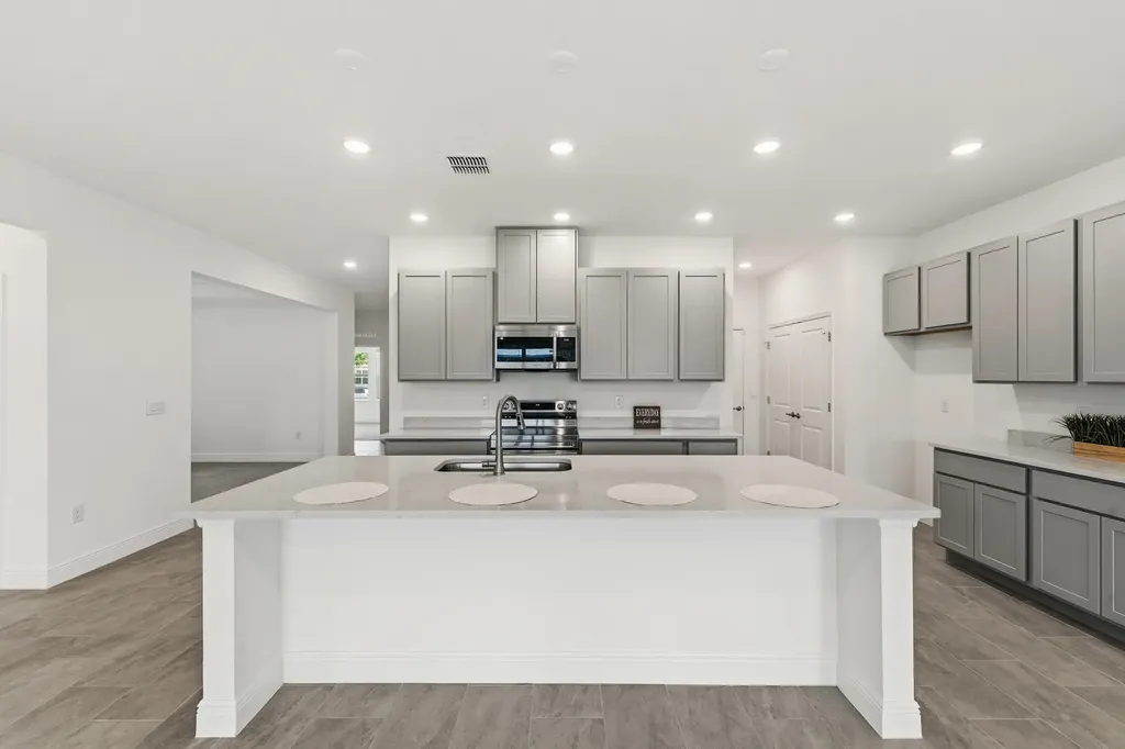 1070 SW Versailles Avenue Port St Lucie FL 34953