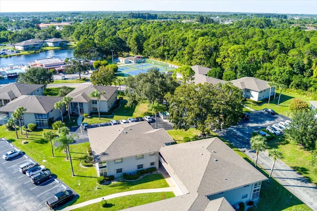 28 Lake Vista Trail Port St Lucie FL 34952