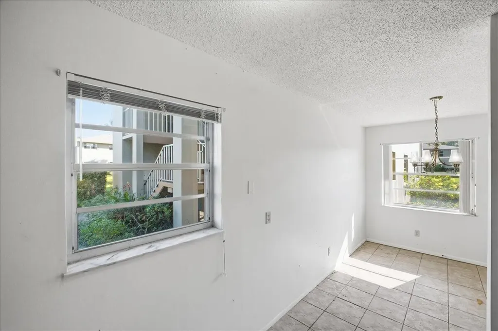 28 Lake Vista Trail Port St Lucie FL 34952