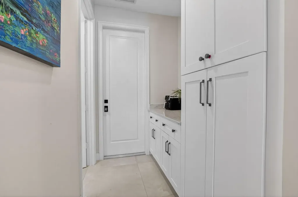 264 NW 45th Street Boca Raton FL 33431