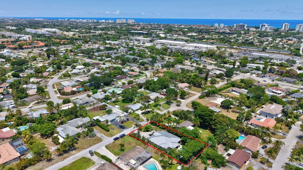 264 NW 45th Street Boca Raton FL 33431