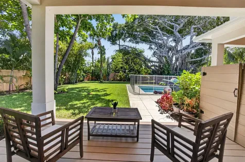 264 NW 45th Street Boca Raton FL 33431