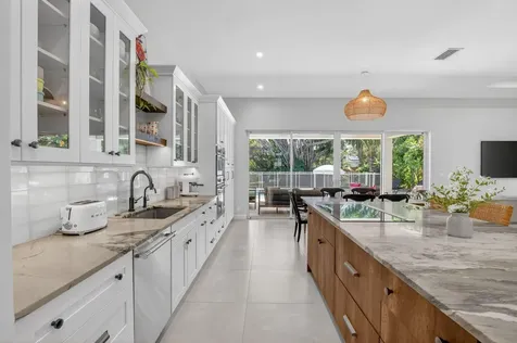 264 NW 45th Street Boca Raton FL 33431