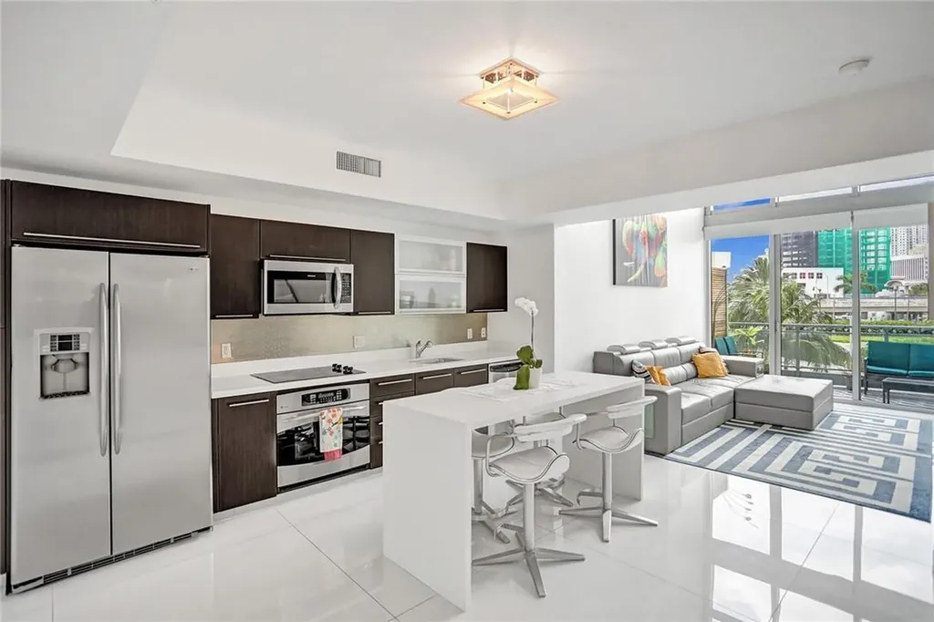 90 SW 3rd Street Miami FL 33130