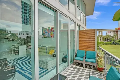 90 SW 3rd Street Miami FL 33130