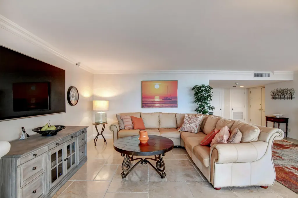 250 S Ocean Boulevard Boca Raton FL 33432
