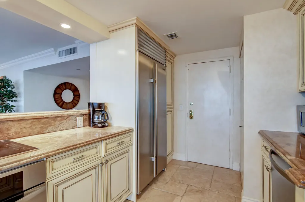 250 S Ocean Boulevard Boca Raton FL 33432