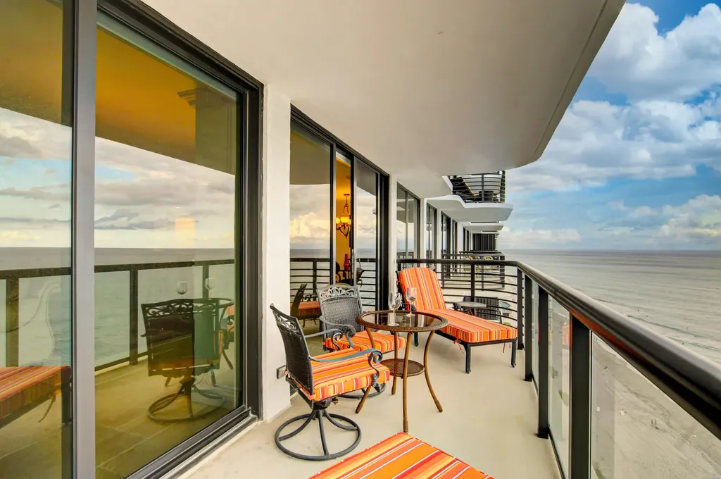 250 S Ocean Boulevard Boca Raton FL 33432