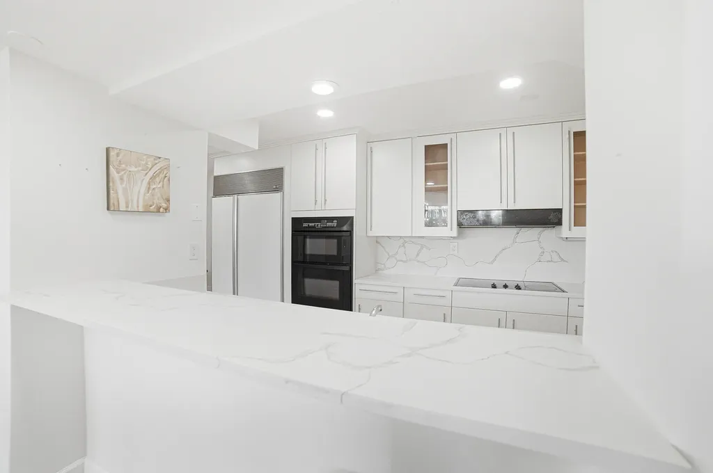 100 SE 5th Avenue Boca Raton FL 33432