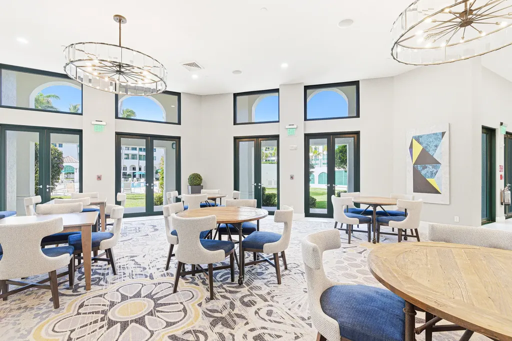 100 SE 5th Avenue Boca Raton FL 33432