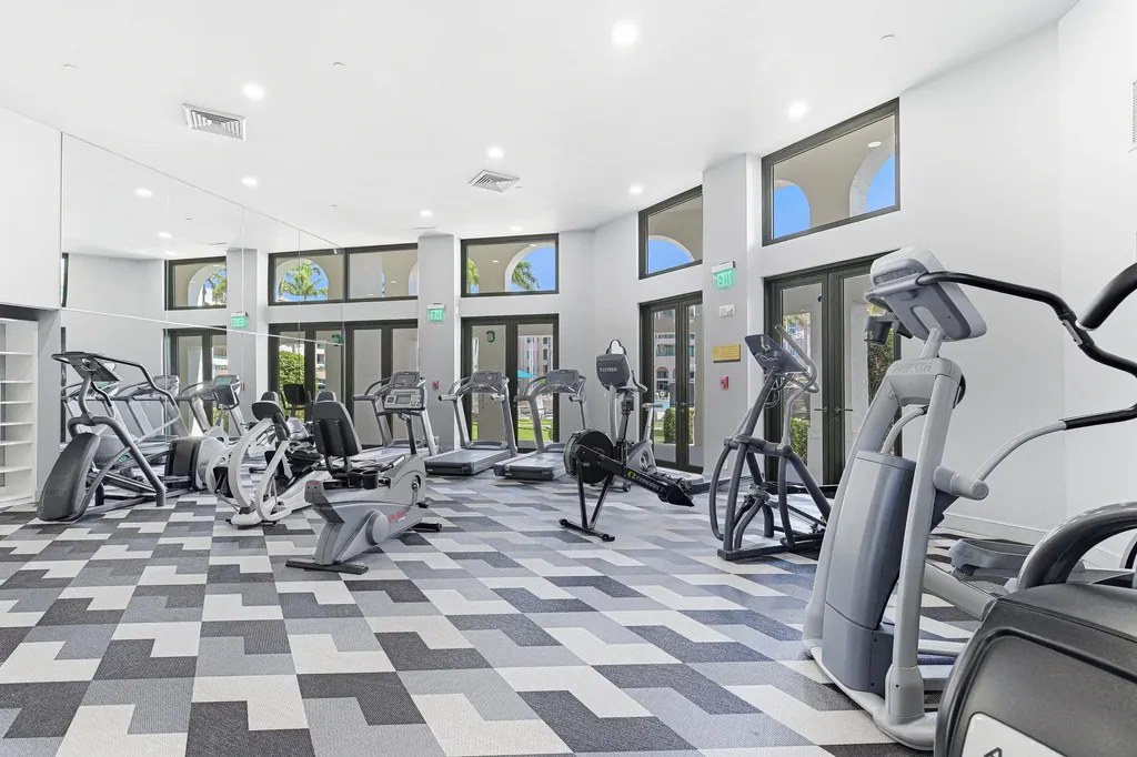 100 SE 5th Avenue Boca Raton FL 33432