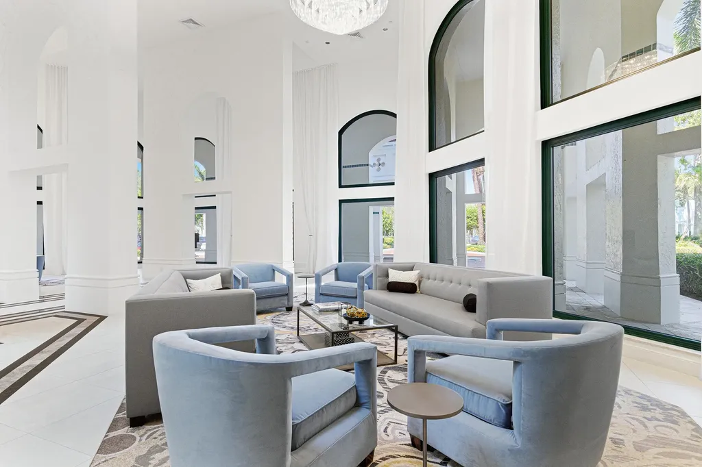 100 SE 5th Avenue Boca Raton FL 33432