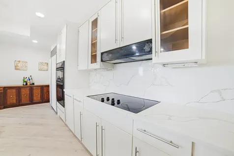 100 SE 5th Avenue Boca Raton FL 33432