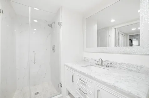 100 SE 5th Avenue Boca Raton FL 33432