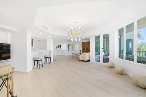 100 SE 5th Avenue Boca Raton FL 33432