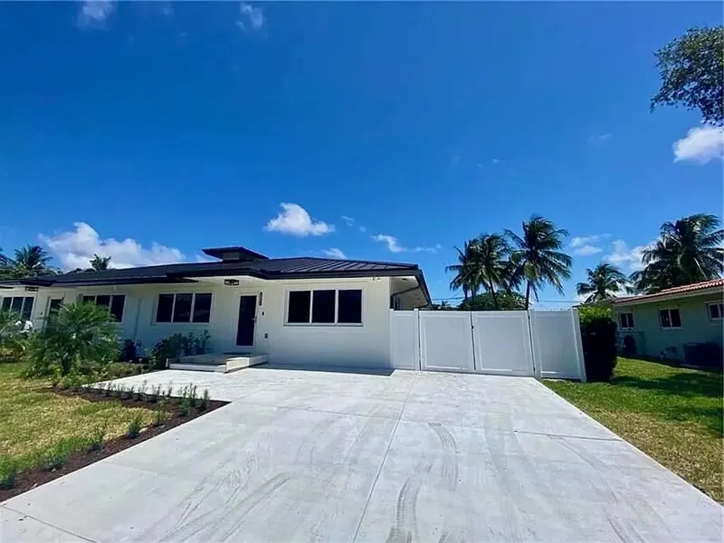 2635 NE 17th Street Pompano Beach FL 33062