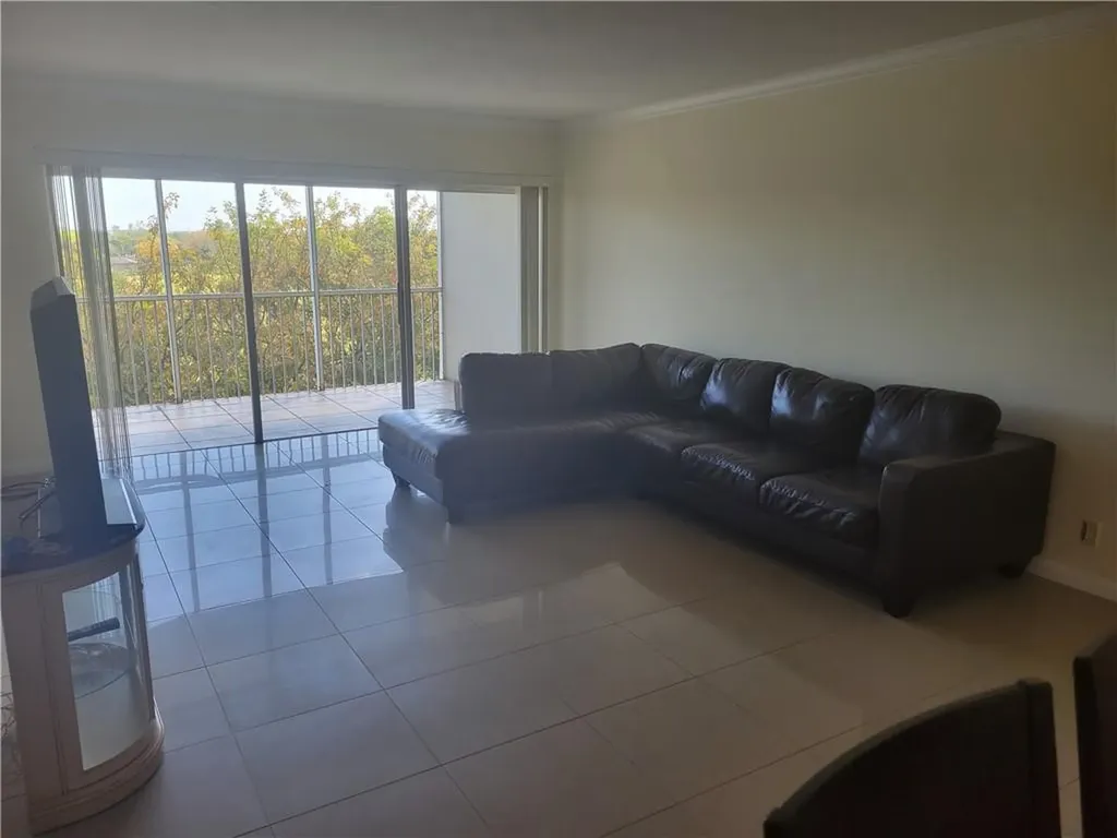 3050 N Palm Aire Drive Pompano Beach FL 33069