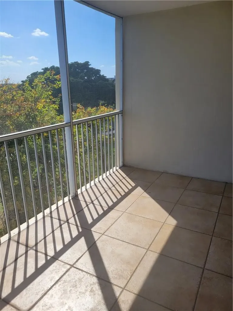 3050 N Palm Aire Drive Pompano Beach FL 33069
