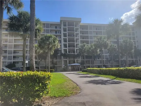 3050 N Palm Aire Drive Pompano Beach FL 33069