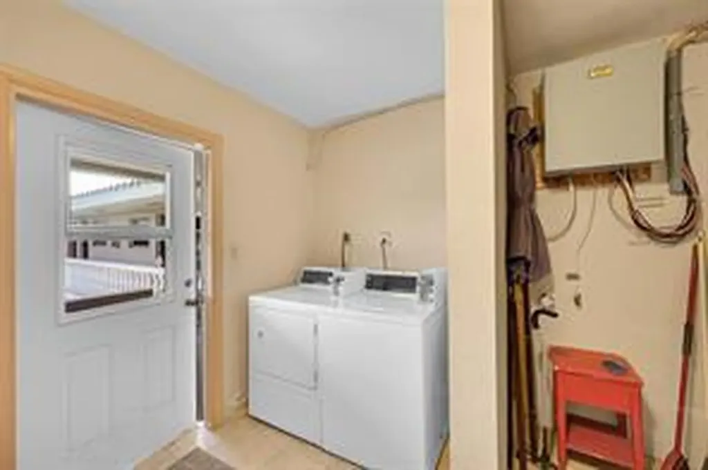 1400 NE 55th Street Fort Lauderdale FL 33334