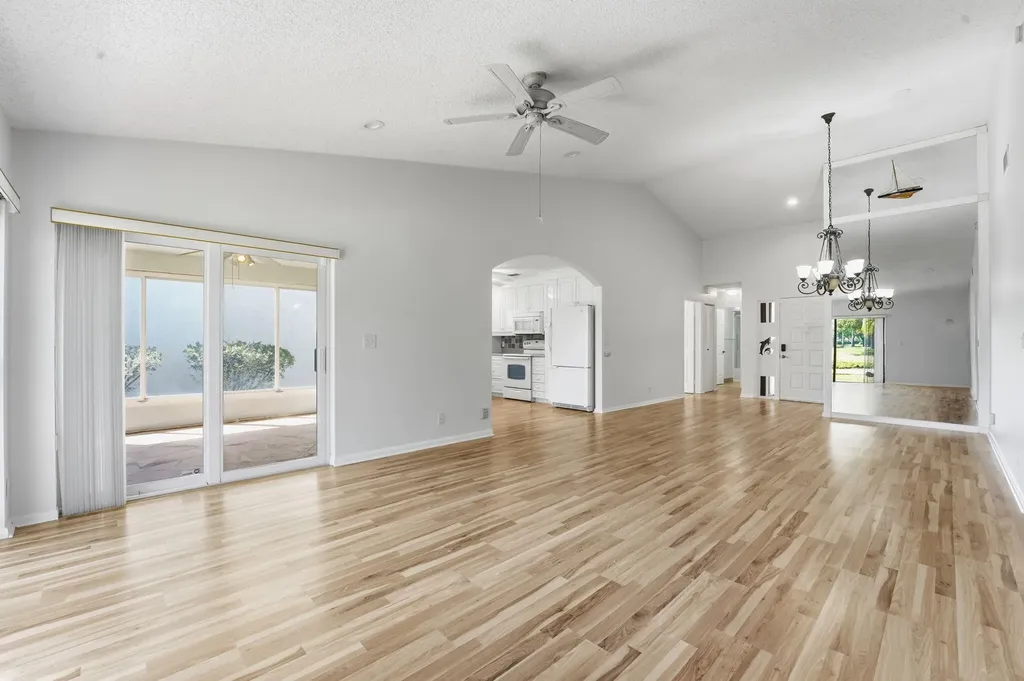 12076 Country Greens Boulevard Boynton Beach FL 33437